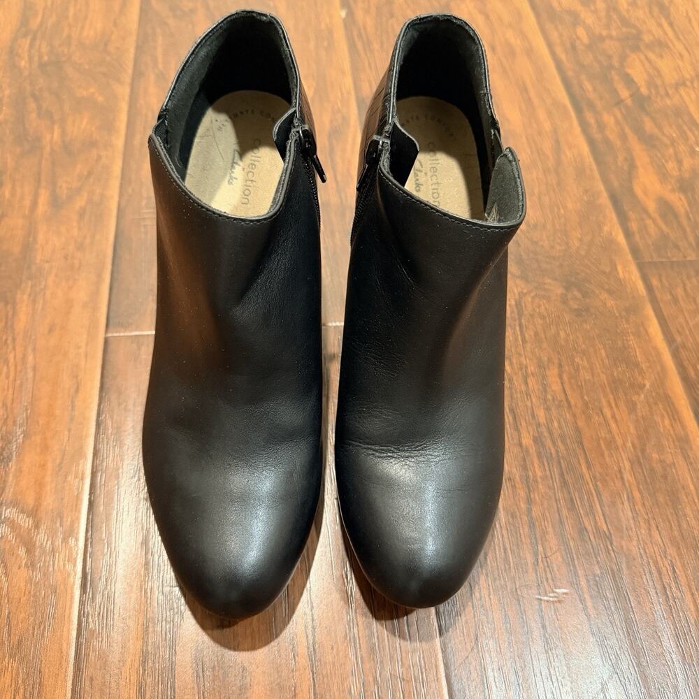 Clark’s Collection Women’s Black Ankle Booties Size 8.5 Zip High Heel Classic